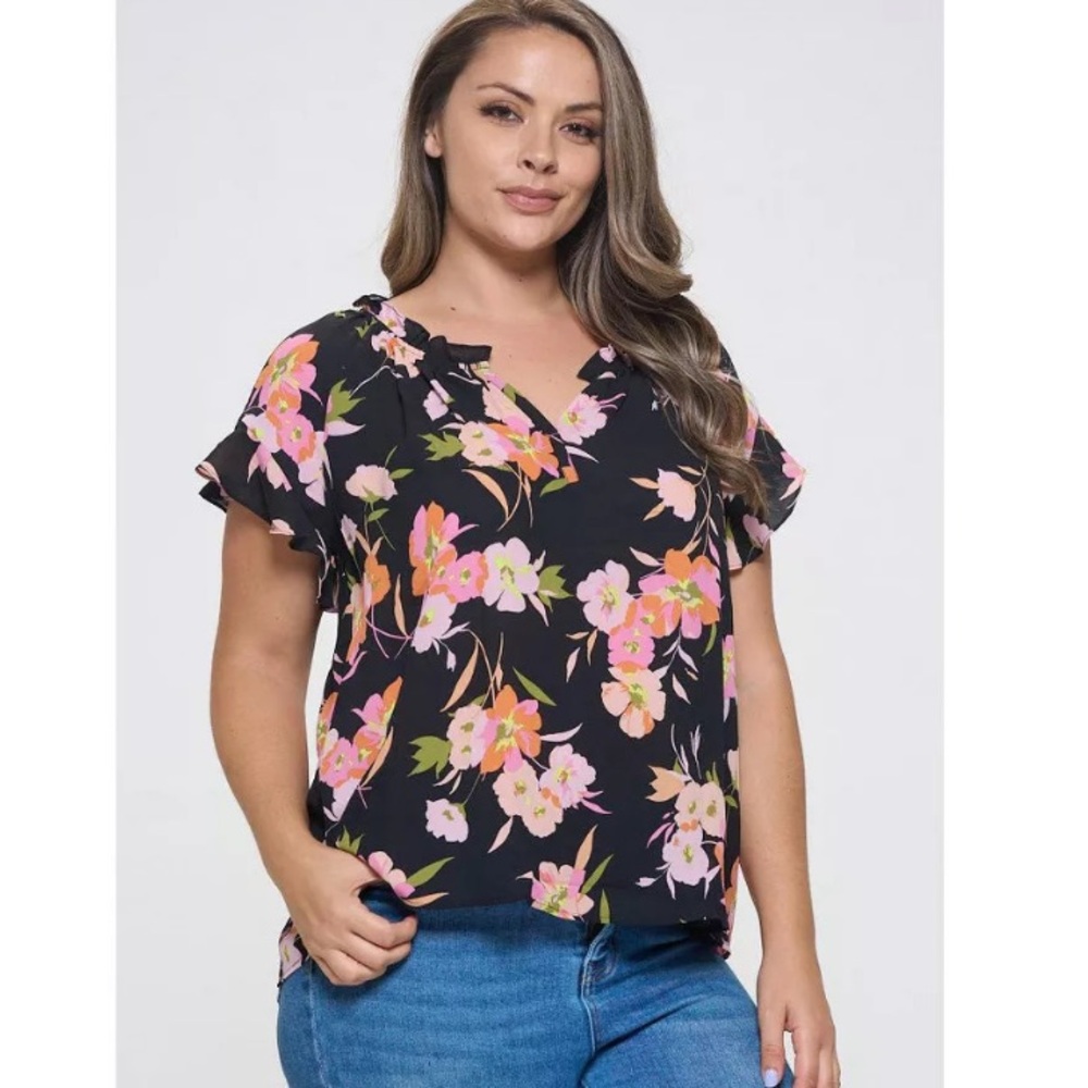 Beacon Apparel Eliza Top Ruffle Short Sleeve Black Pink Floral‎ NWOT, Size Small